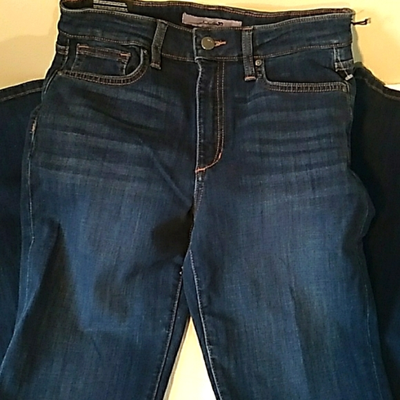 NWT JOES JEANS FLAWLESS HIGH RISE BOOTCUT - Picture 6 of 13